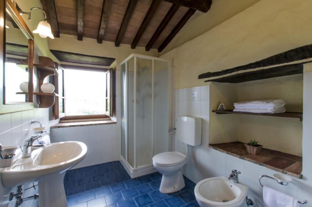 Agriturismo Podere La Casaccia Poppi Exterior photo